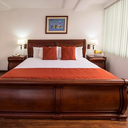 Hotel Cordero Cuenca Esterno foto