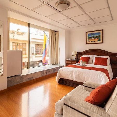 Hotel Cordero Cuenca Esterno foto