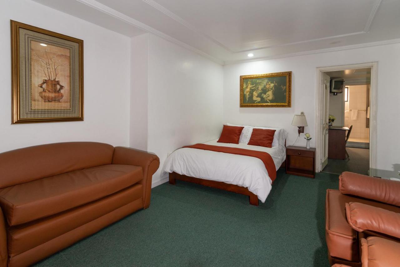 Hotel Cordero Cuenca Esterno foto
