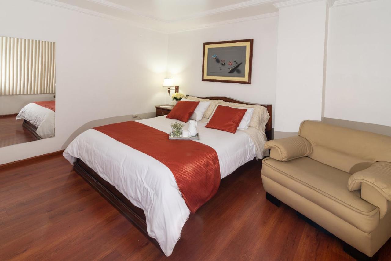 Hotel Cordero Cuenca Esterno foto