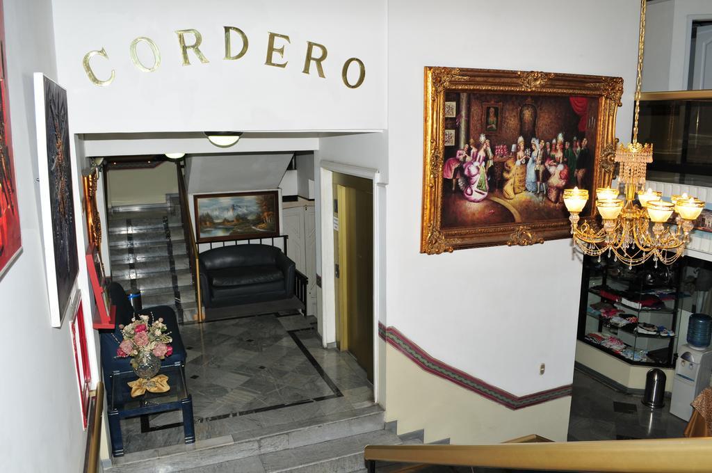 Hotel Cordero Cuenca Esterno foto